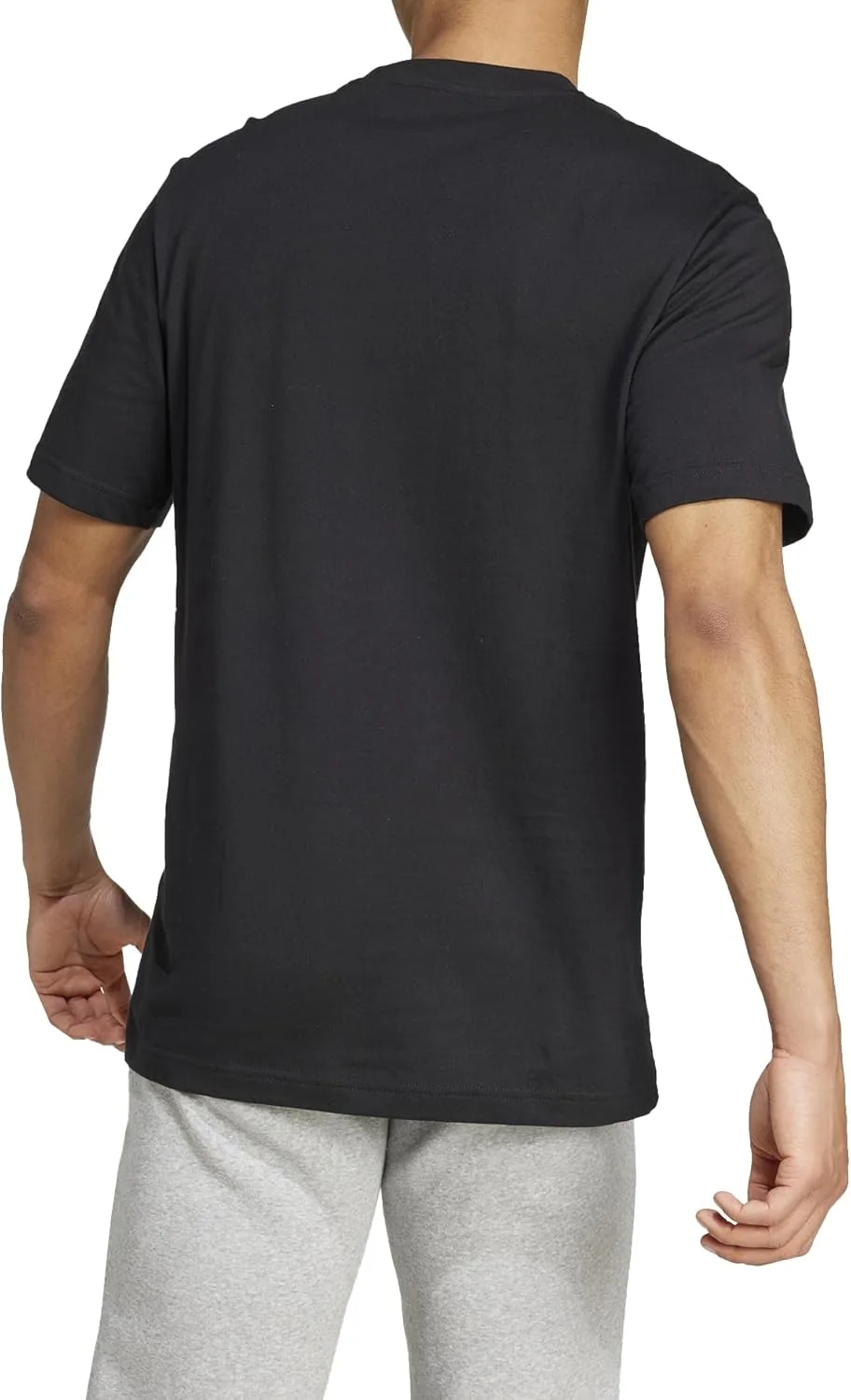 Футболка adidas Tech Linear Graphic Tee — фото 2