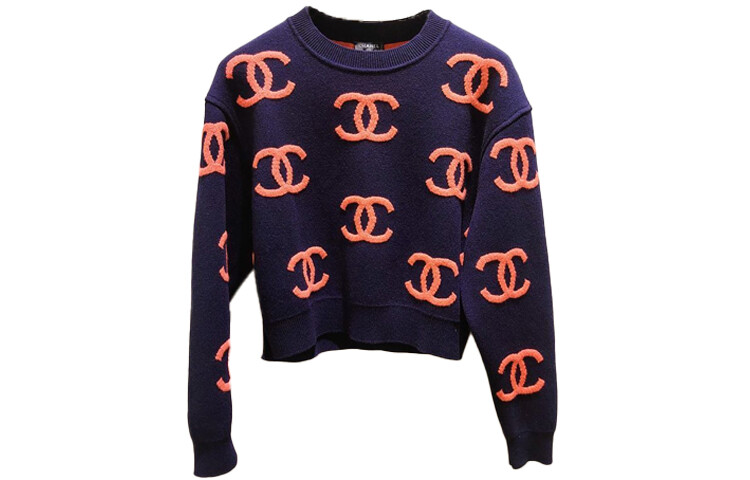 

Свитер женский темно-синий Chanel