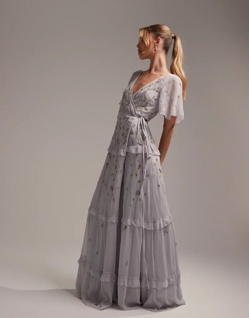 

Длинное голубое платье подружки невесты ASOS с расклешенными рукавами, украшенным вышивкой и запахом, Серый, Длинное голубое платье подружки невесты ASOS с расклешенными рукавами, украшенным вышивкой и запахом