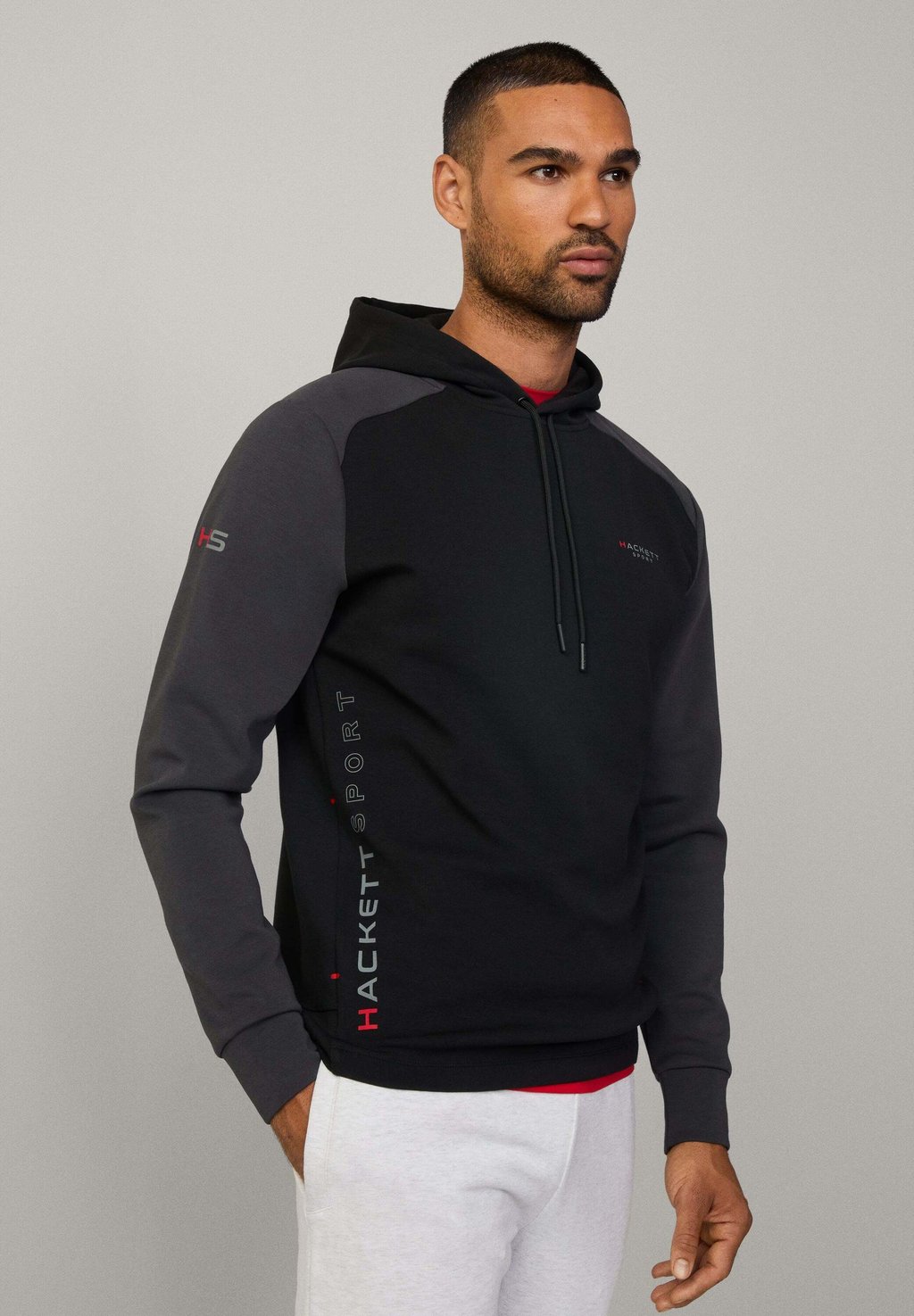 

Толстовка HS GLF MULTI con cappuccio Hackett London, черный