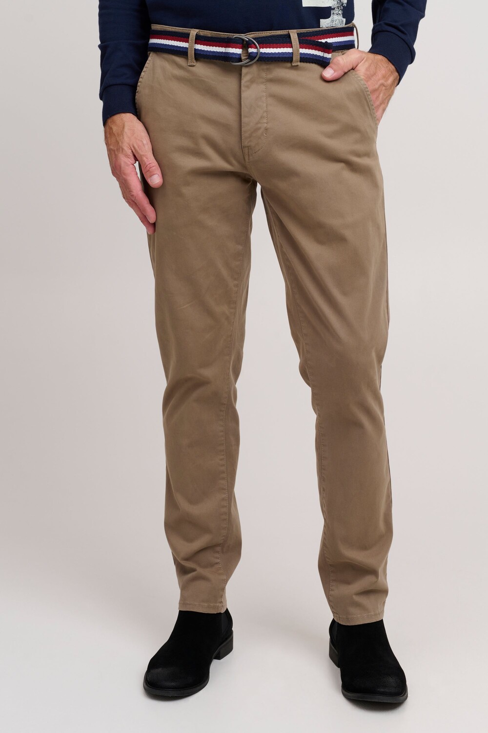 

Тканевые брюки FQ1924 Chino, натуральный