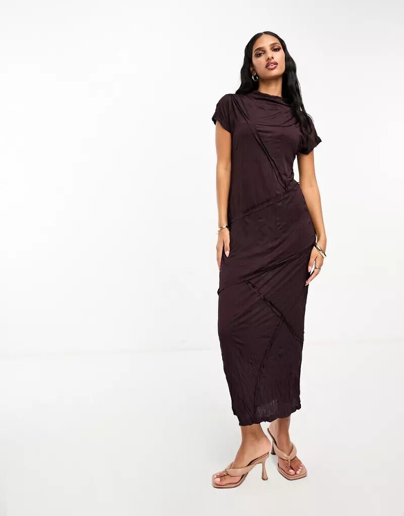 

Красное атласное платье макси с жатыми швами ASOS