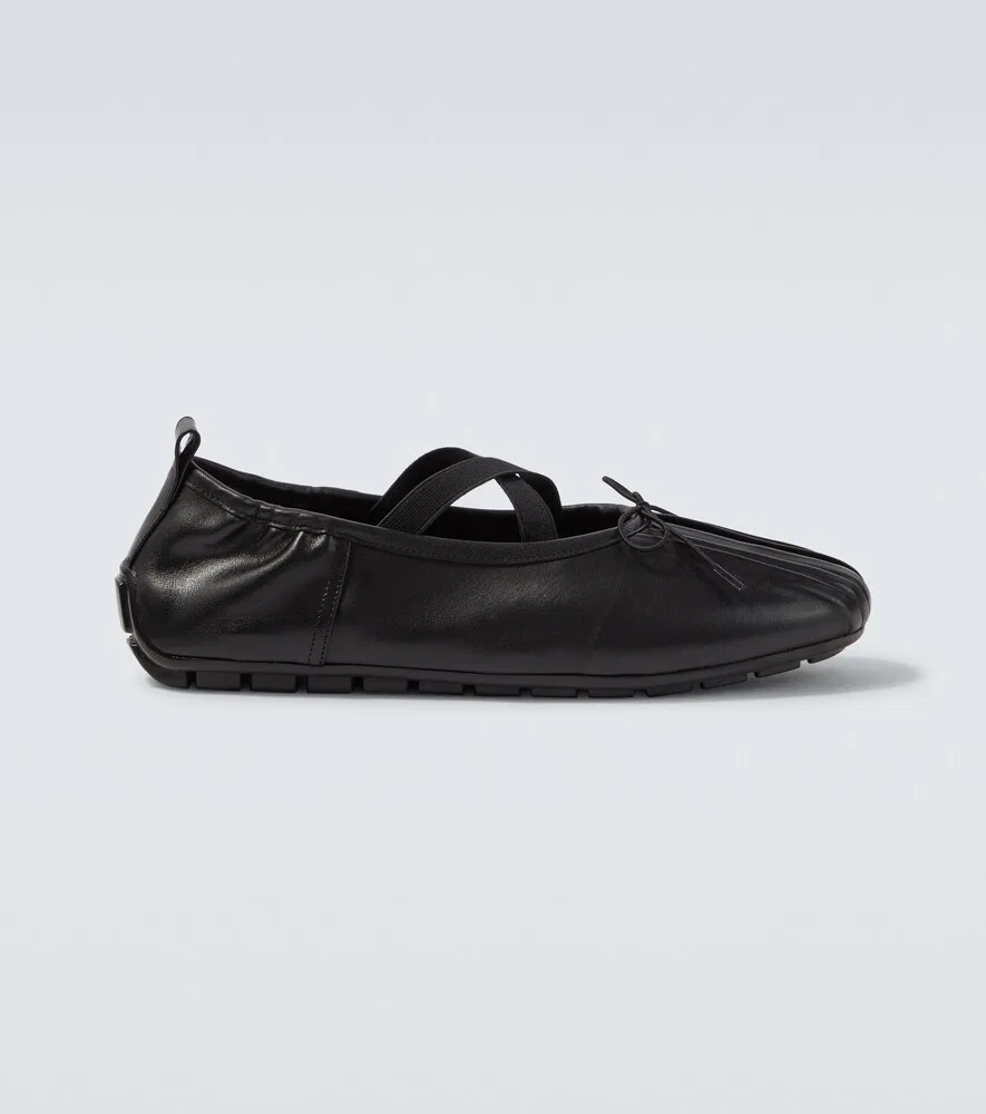 Балетки Ballerina Grip из натуральной кожи Simone Rocha, черный