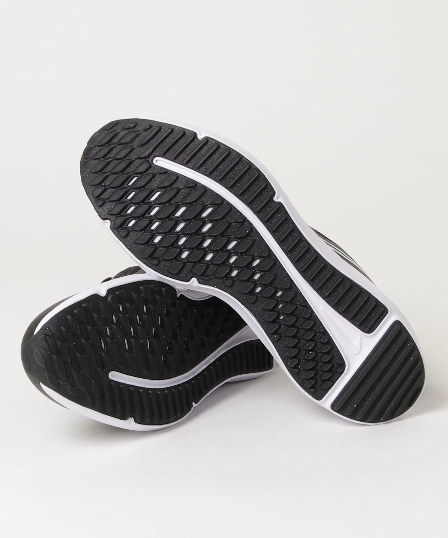 Детские кроссовки Nike Cosmic Runner GS — фото 3
