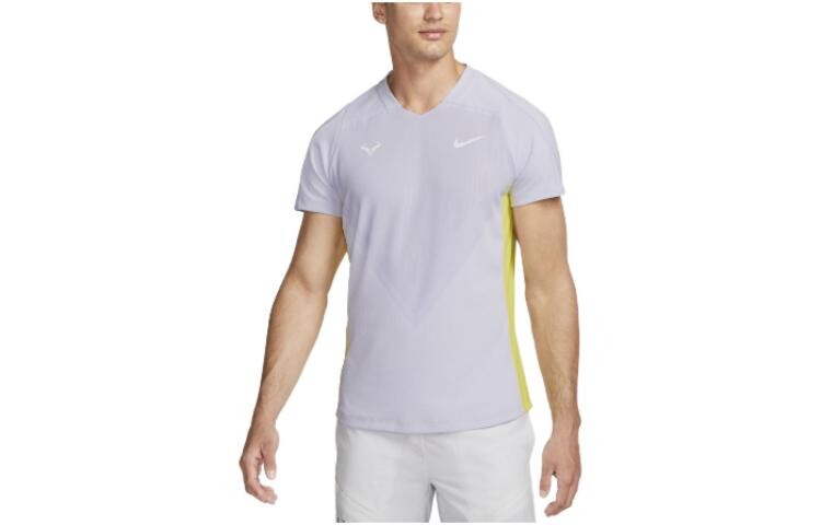 

Футболка Рафаэля Надаля Court Dri-FIT ADV Nike, цвет Taro Color