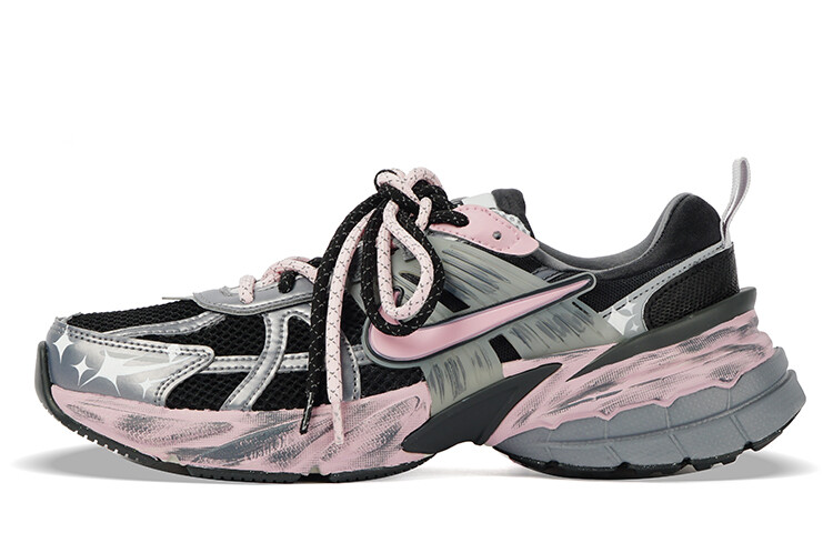 

Кроссовки для бега V2K Run женские с низким верхом, черные/розовые Nike