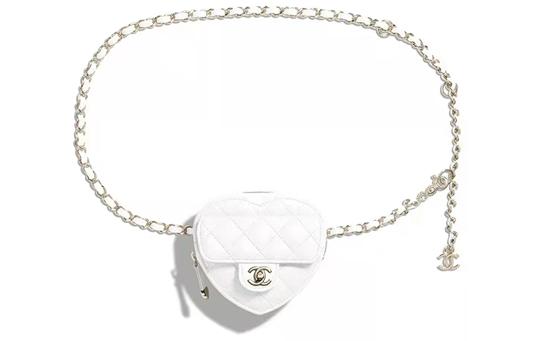 

CHANEL Мини поясная сумка из коровьей кожи белого цвета