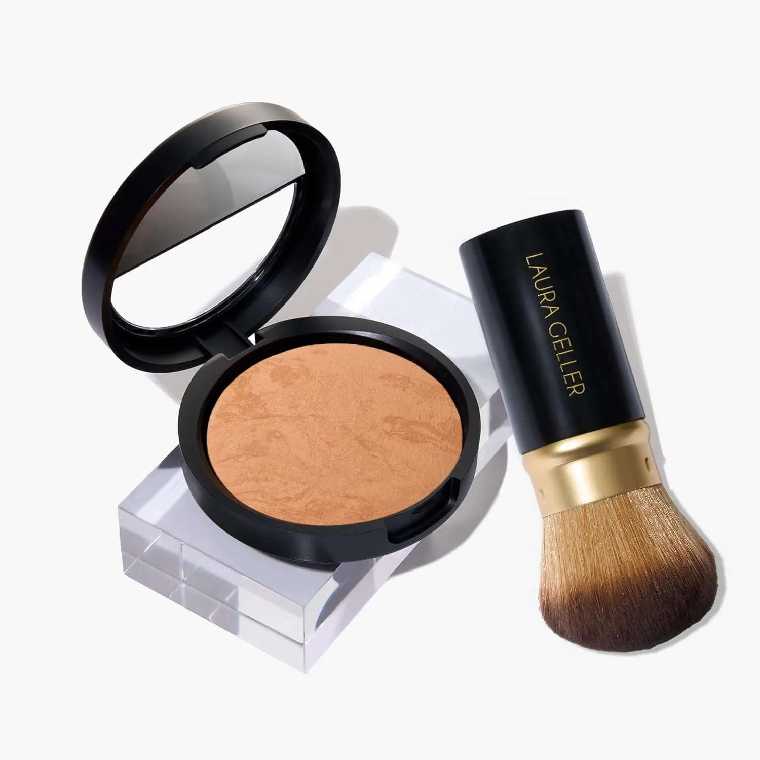 Набор для макияжа LAURA GELLER Baked Balance-n-Brighten Foundation с выдвижной кистью-аэрографом кабуки, золотистый, средний размер (2 шт.), Golden Medium