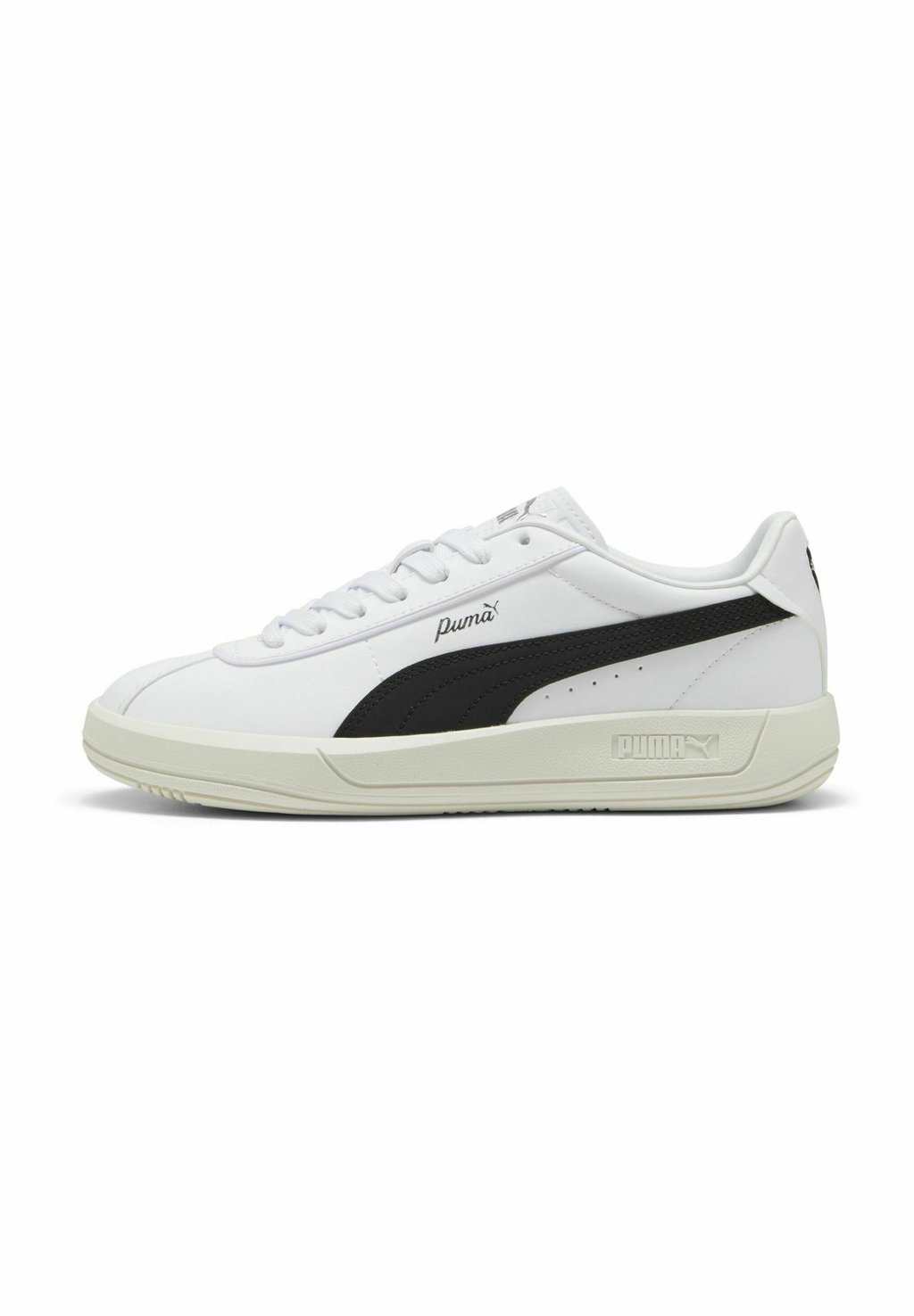 Кроссовки CLUB SNEAKERS Puma, белый