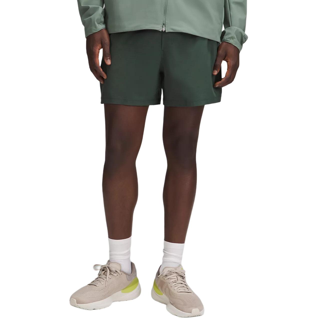 

Шорты для спорта Pace Breaker Lululemon, зеленый