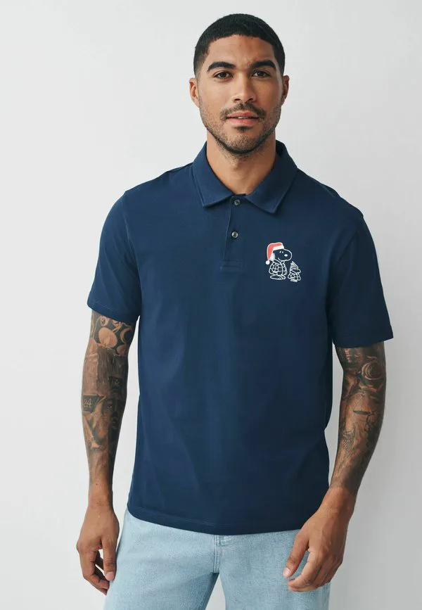 Рождественская рубашка-поло стандартного кроя Next, Navy Blue Snoopy — фото 3