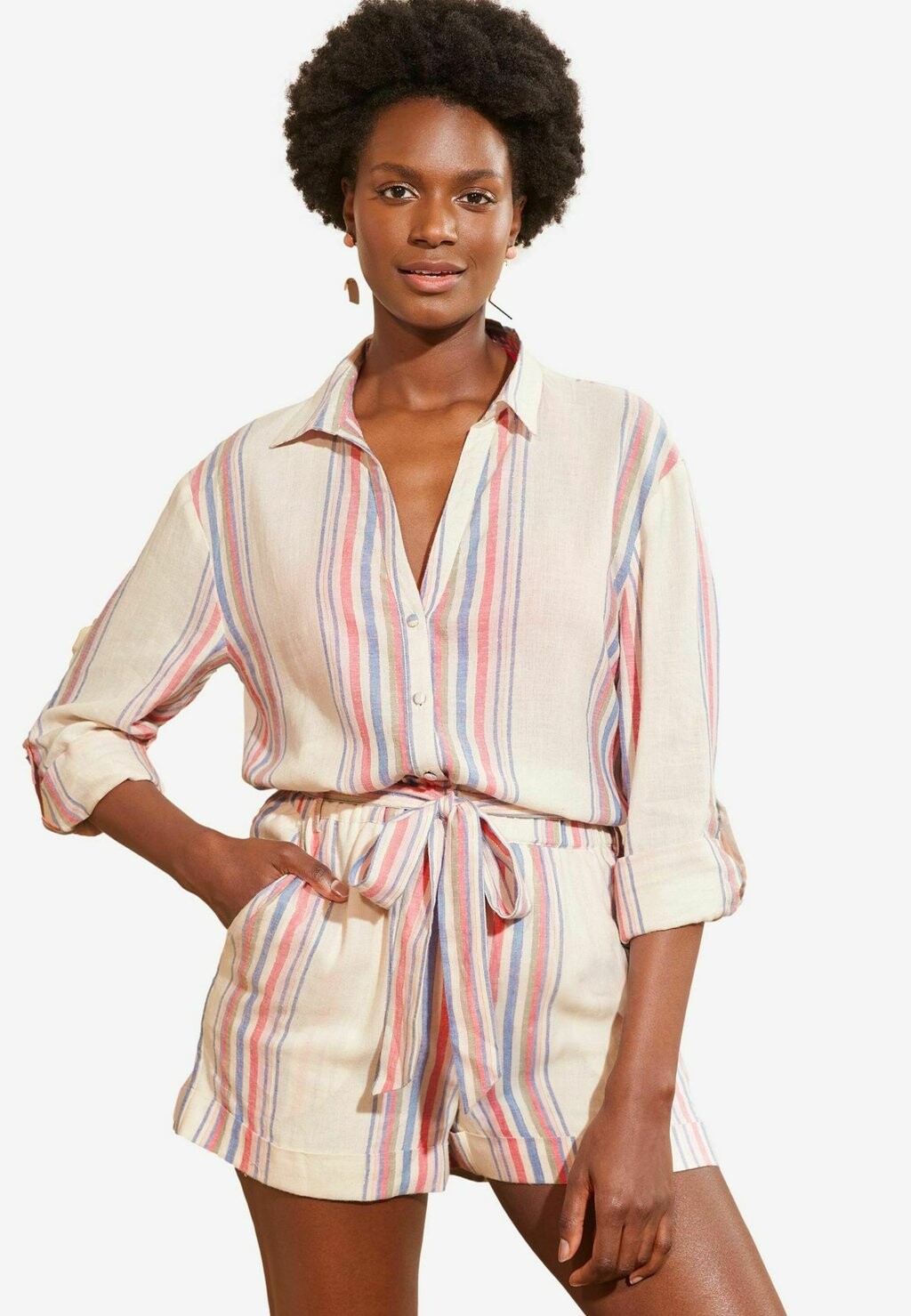 

Шорты STRIPE CO ORD REGULAR FIT Love & Roses, белый