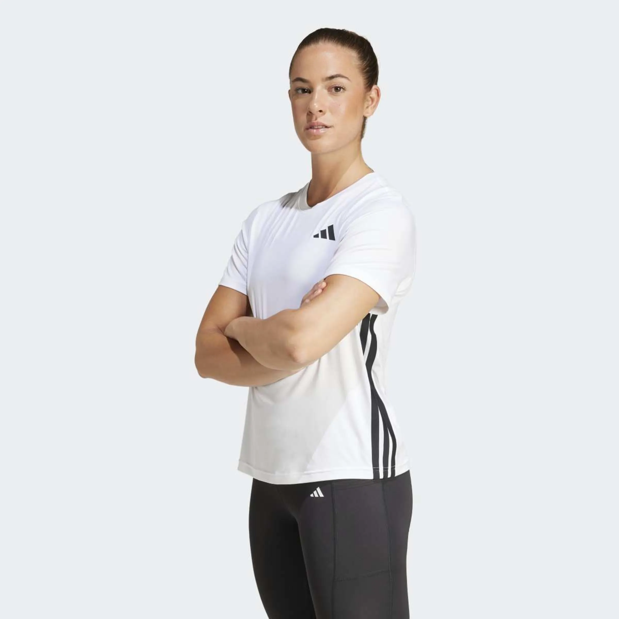 

Женская футболка Train Essentials Workout 3 полосы Adidas, белый