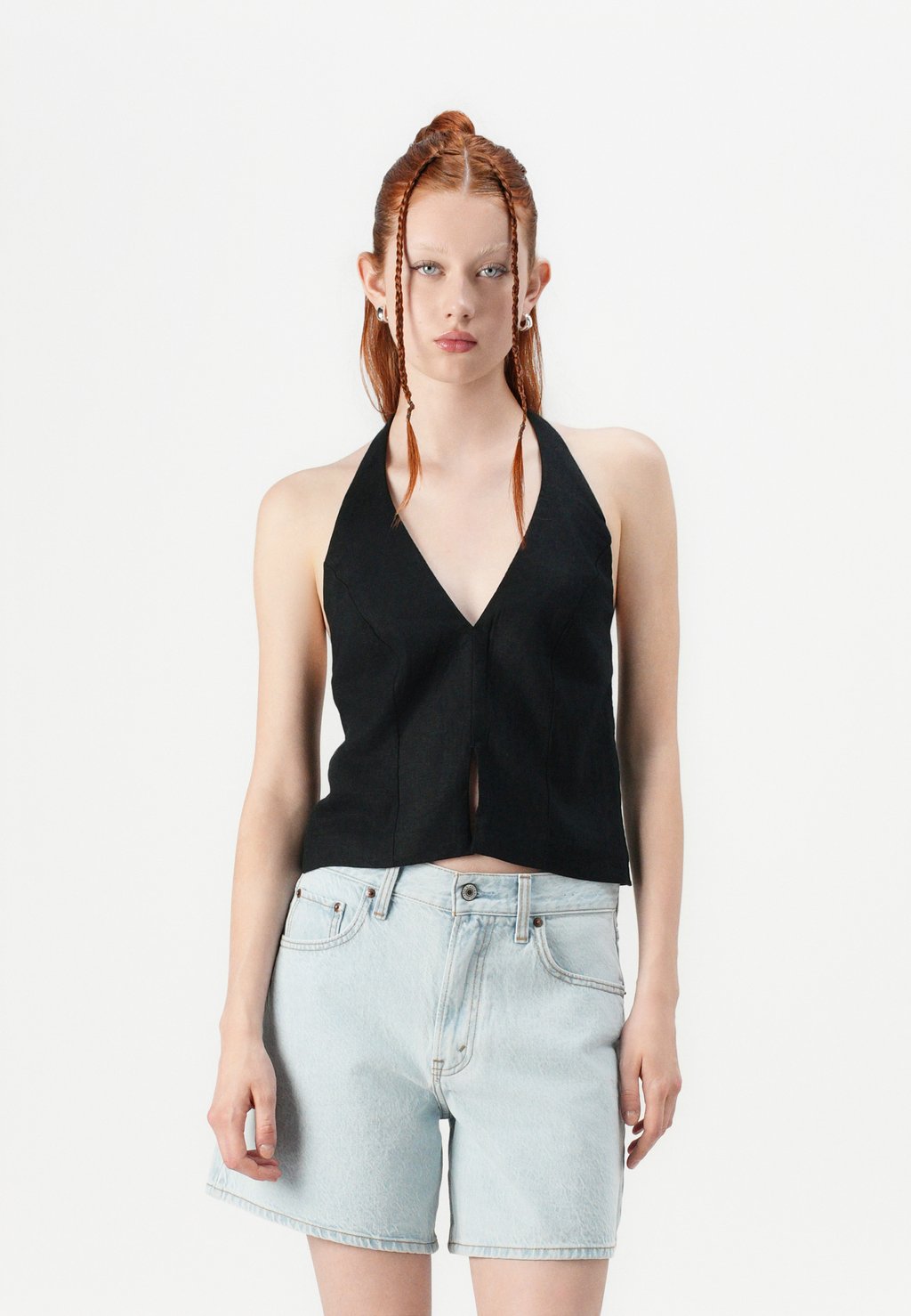 

Топ BARE CLEAN FRONT HALTER VEST Abercrombie & Fitch, Black