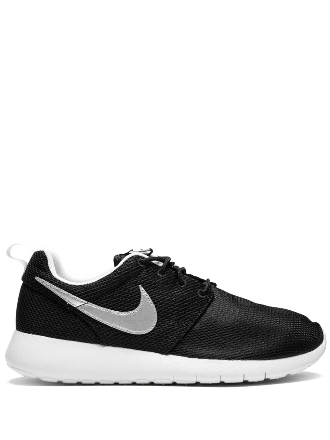 

Nike Kids кроссовки Roshe One (GS), черный