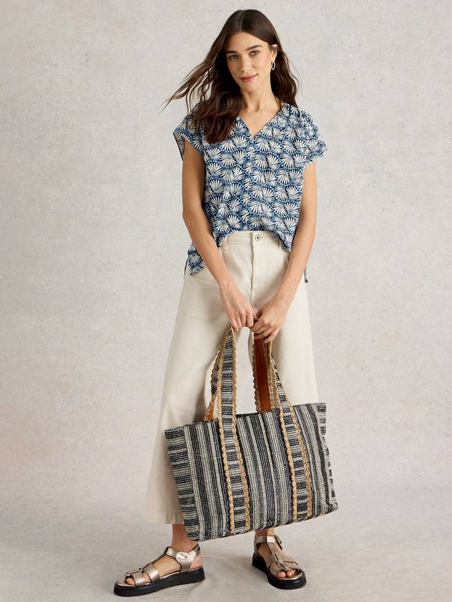 

Топ Rae Floral из чистого органического хлопка White Stuff, Blue/Multi