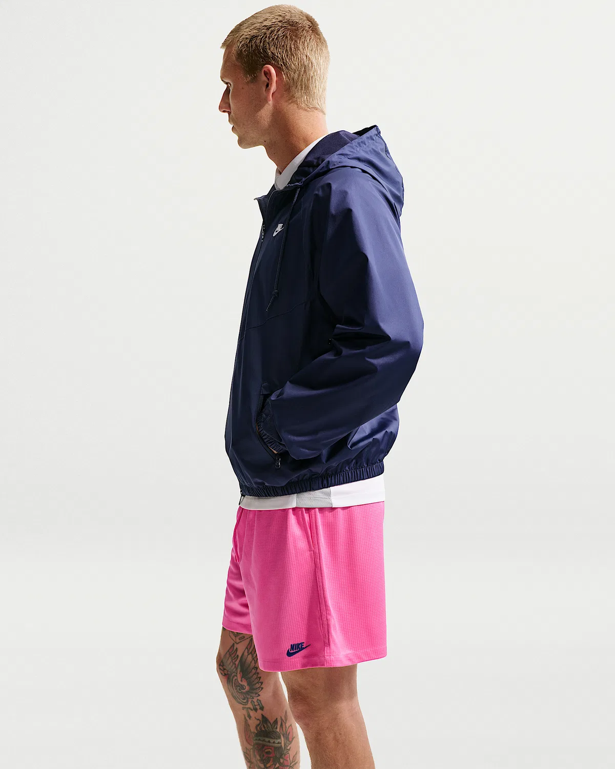 Мужские шорты Nike Sportswear Club Flow, Pinksicle/Game Royal — фото 4