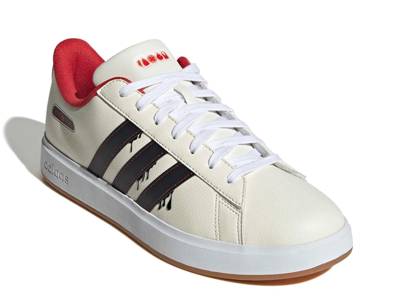 

Кроссовки adidas Disney Home Alone Grand Court Sneaker, кремовый/черный