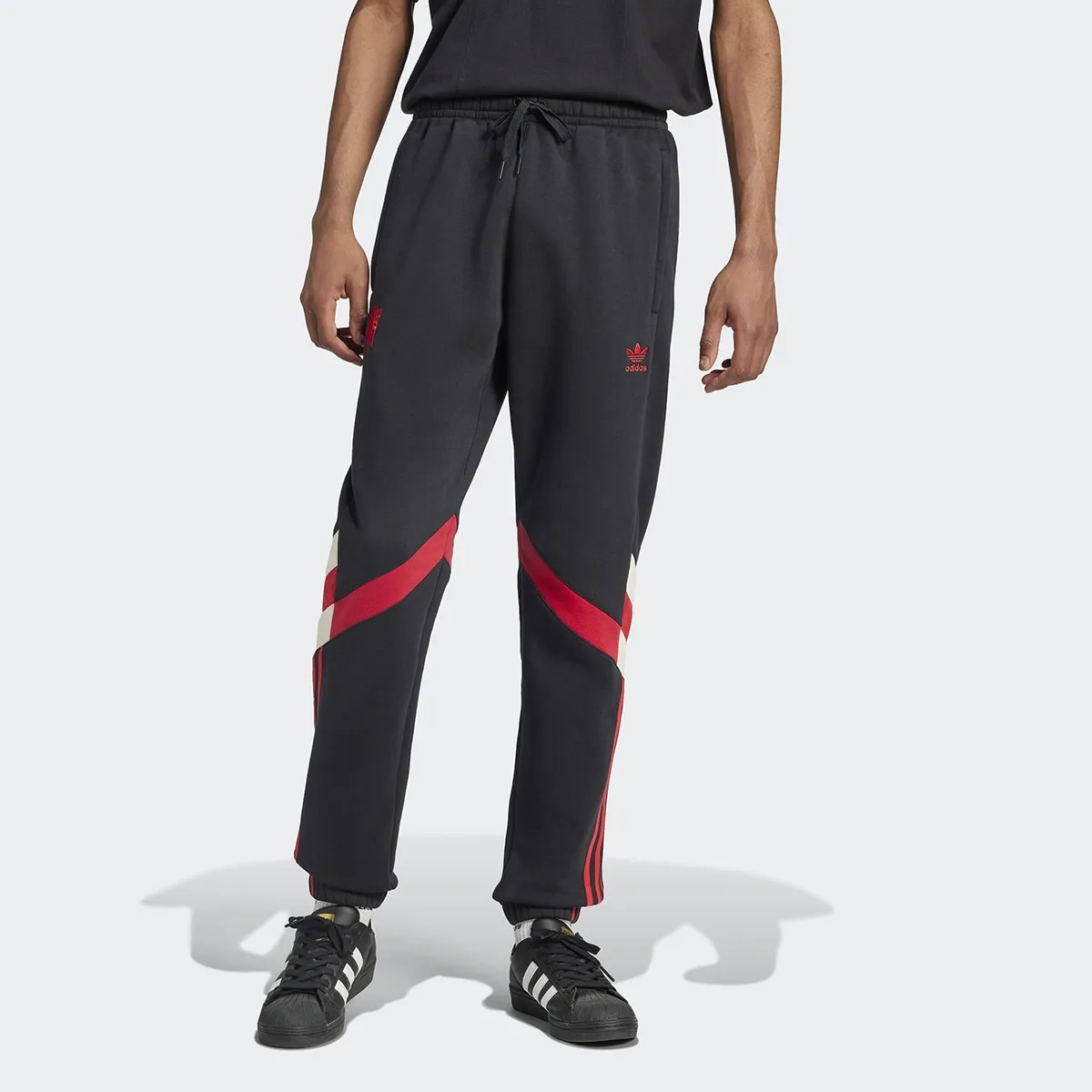 

Манчестер Юнайтед ФК Adidas Originals Мужские брюки, черный