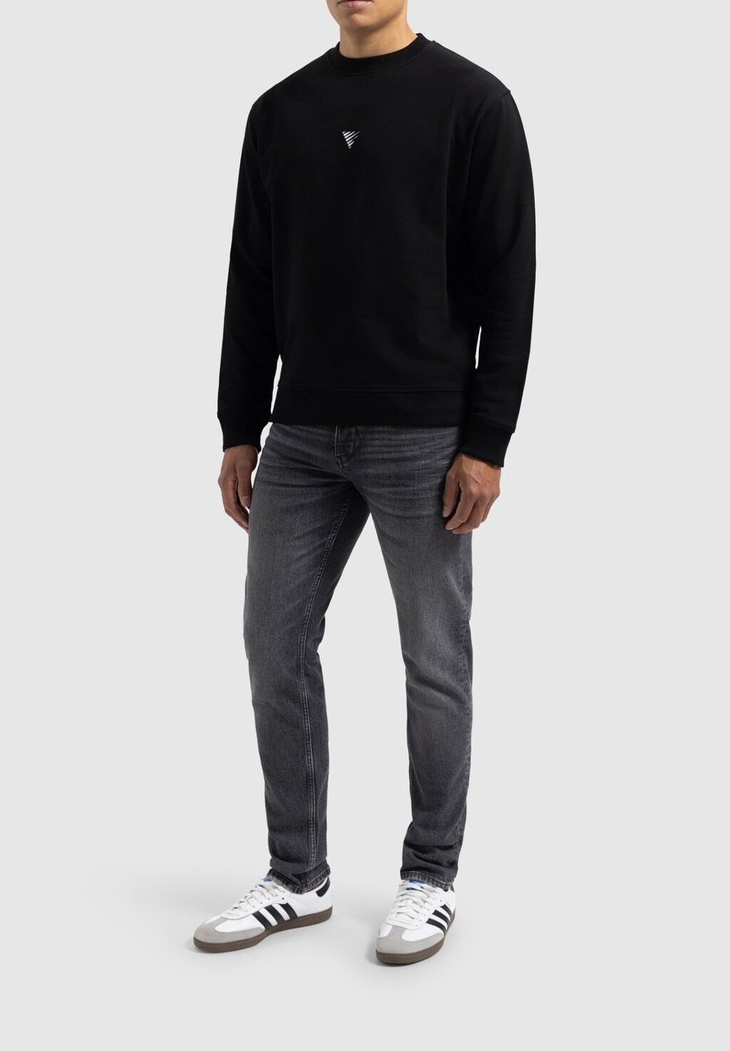 

Толстовка LOOSE FIT CREWNECK Pure Path, черный