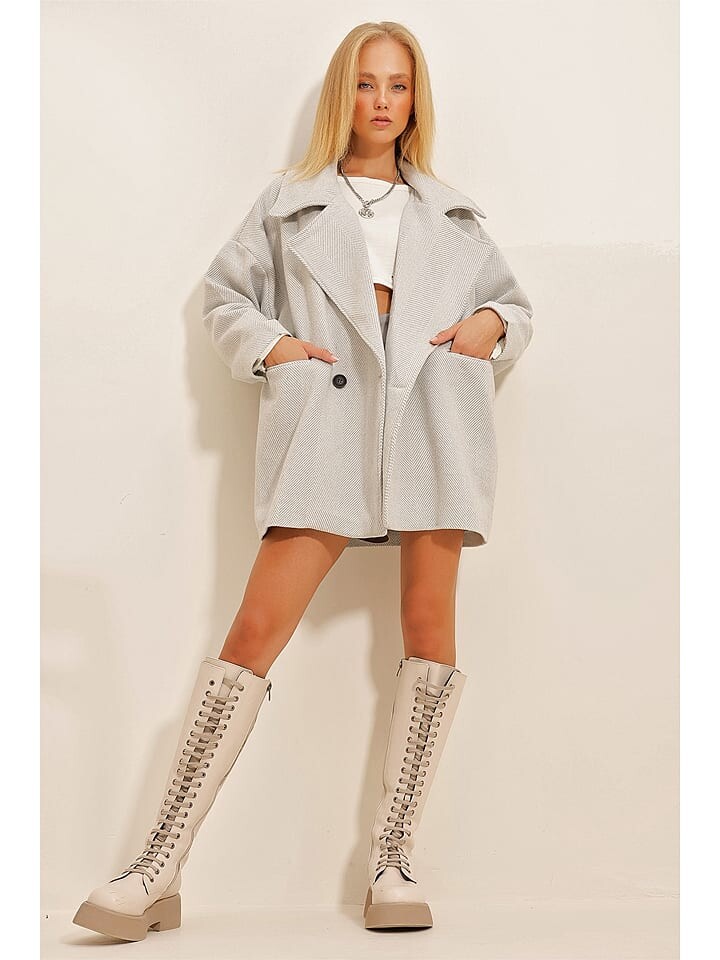 

Переходное пальто trendyol, серый