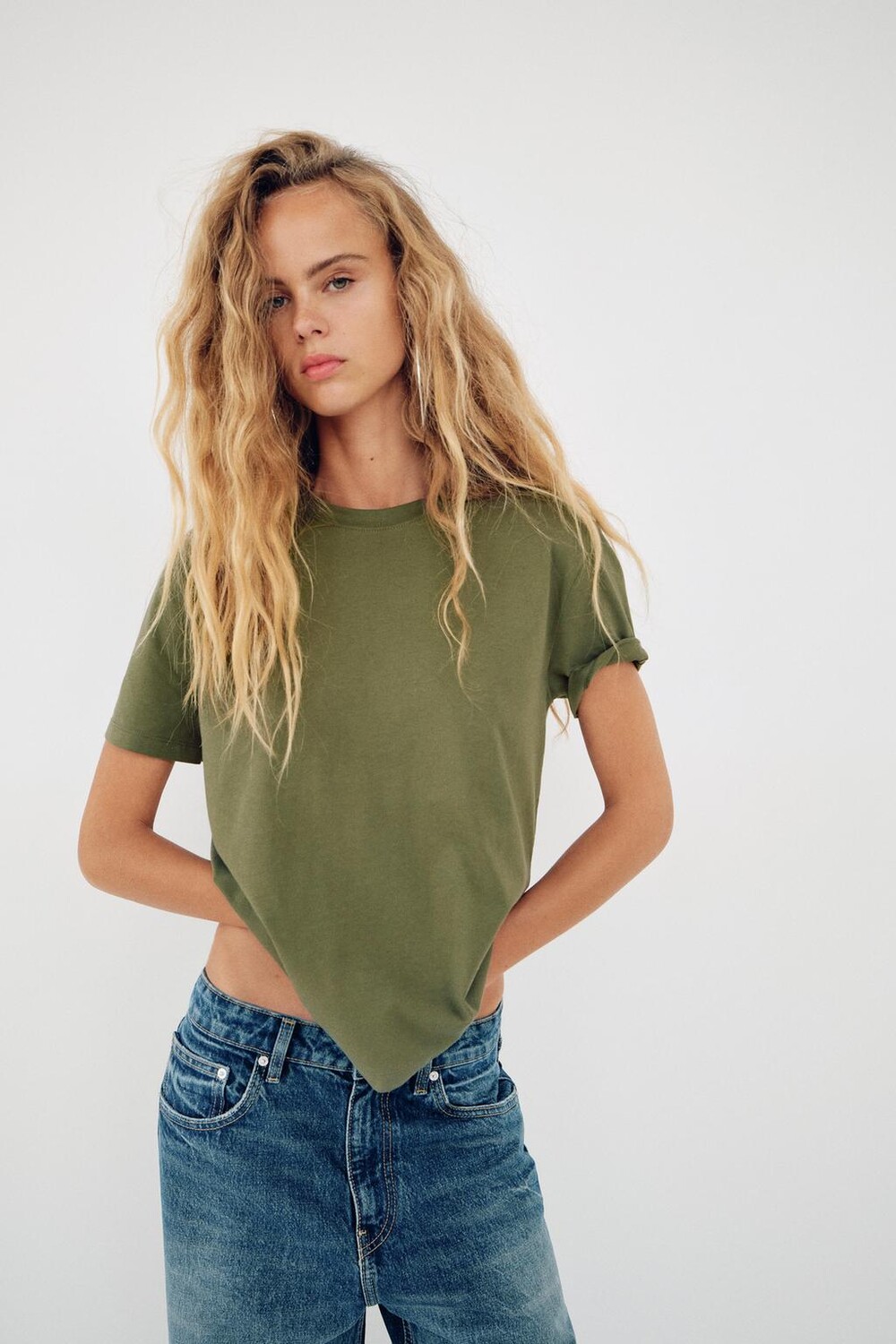 

Базовая хлопковая футболка ZARA, хаки