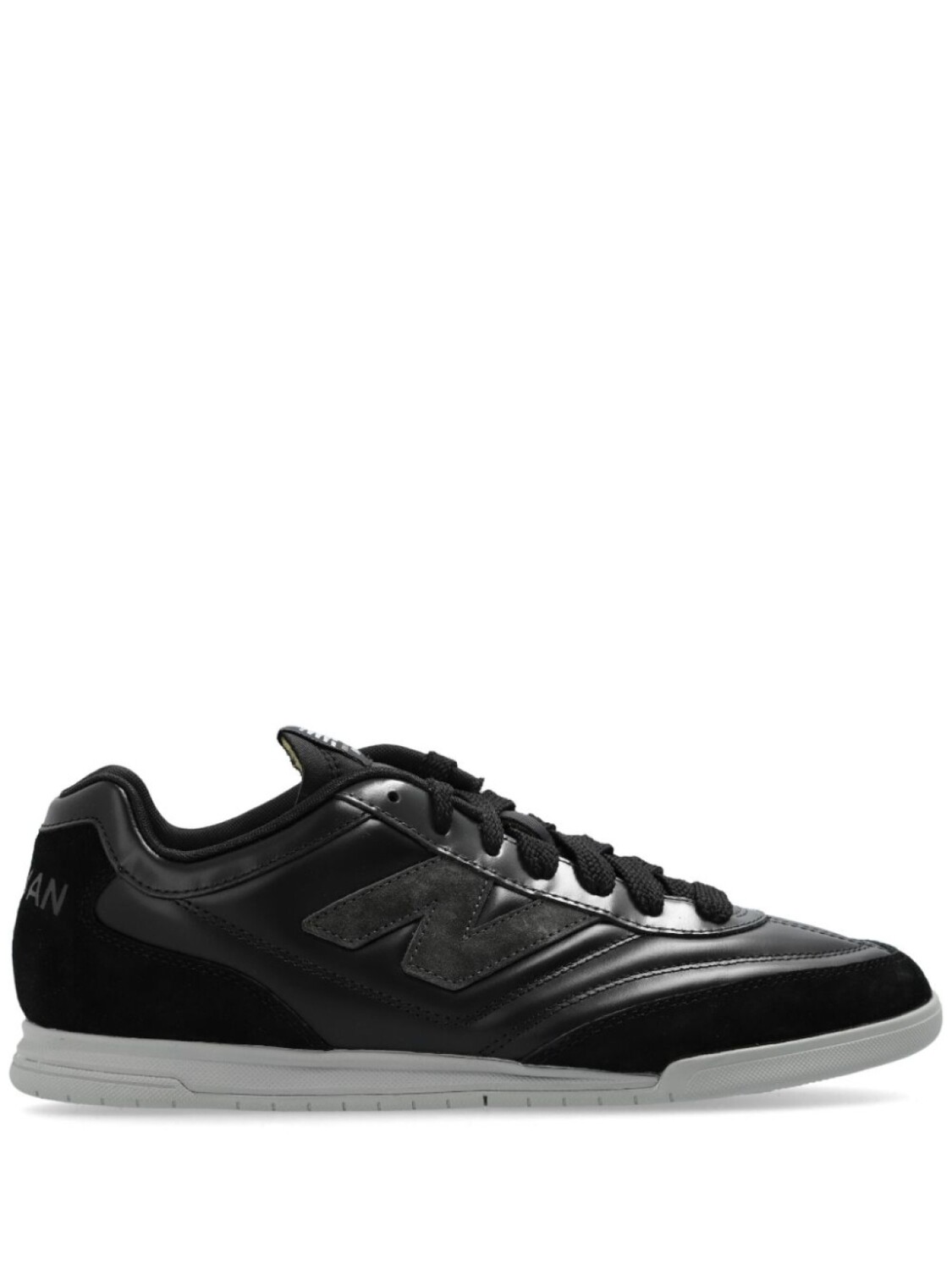

Кроссовки RC42 из коллаборации с New Balance Junya Watanabe, черный