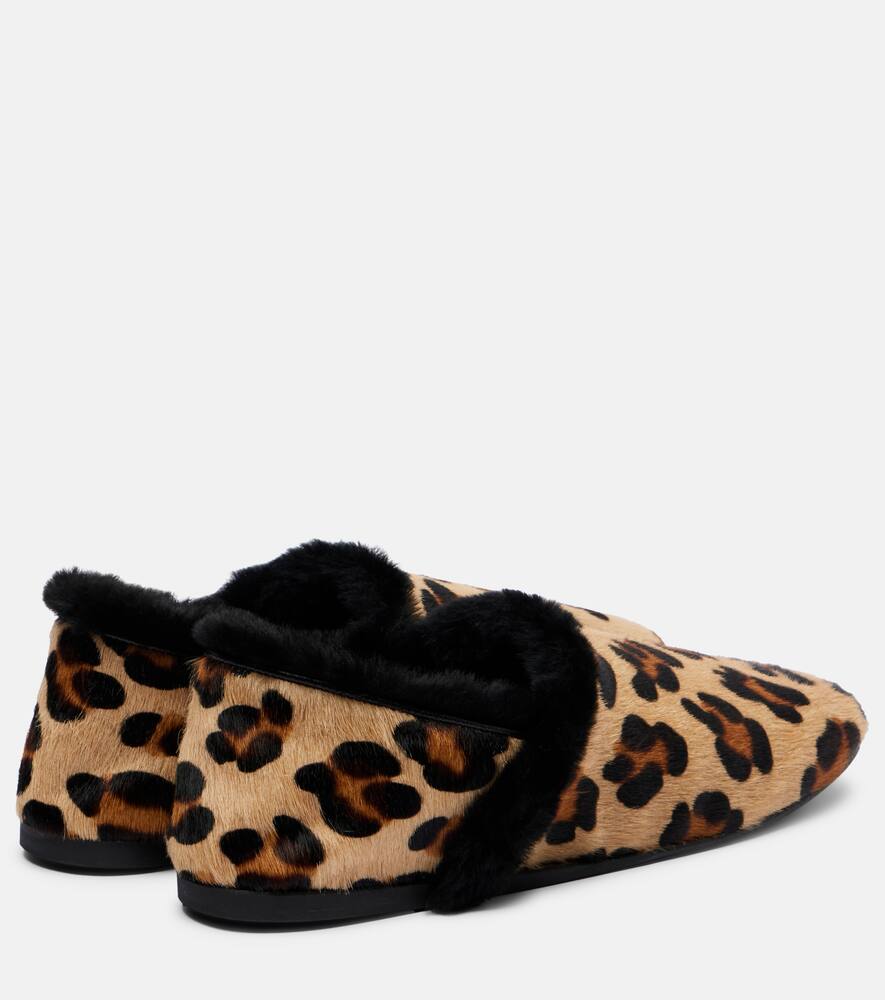Теплые слипоны из телячьей шерсти с овчиной Yves Salomon, Noir/Print Leopard — фото 2