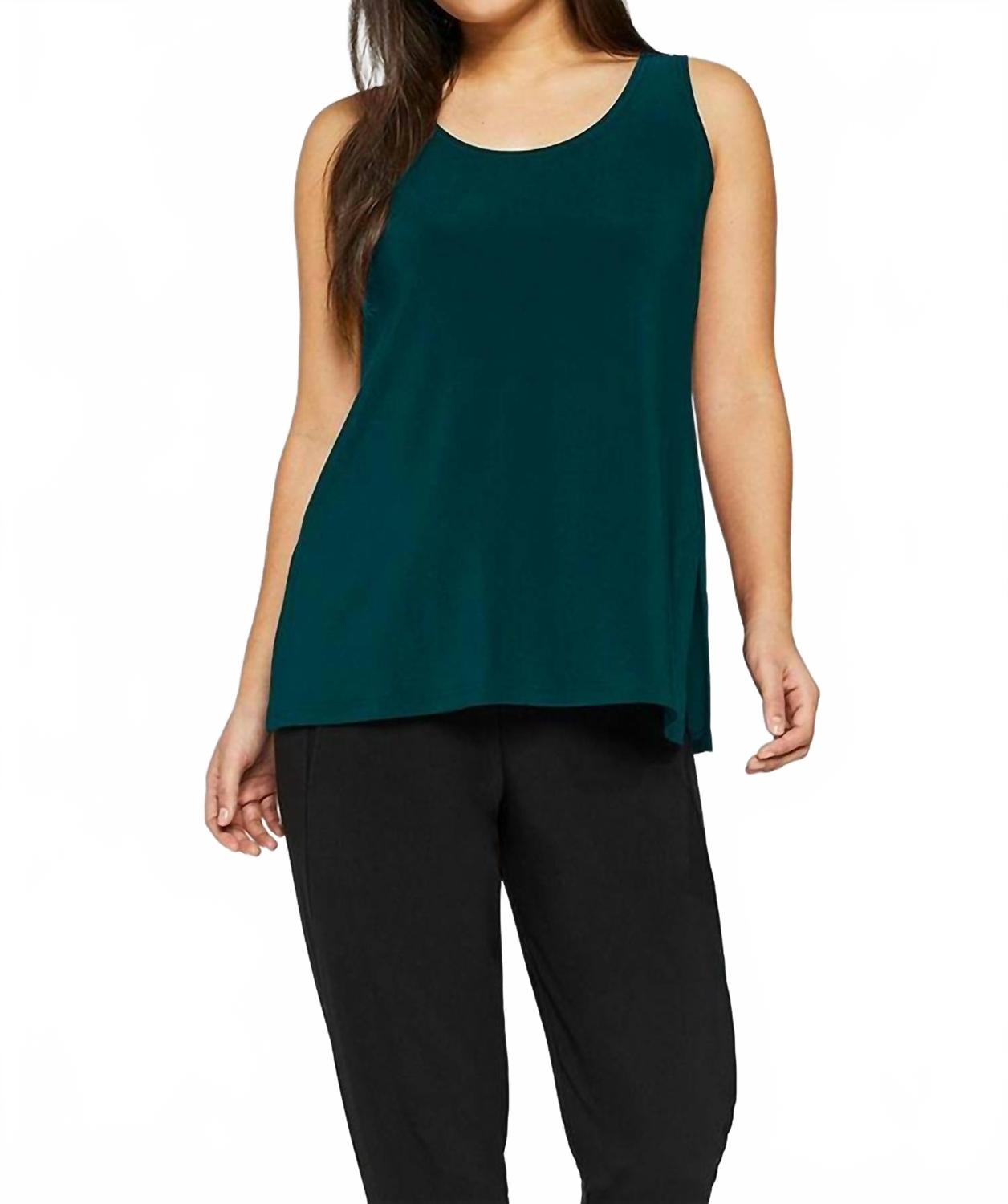 

Перейти к топу в цвете Evergreen Sympli