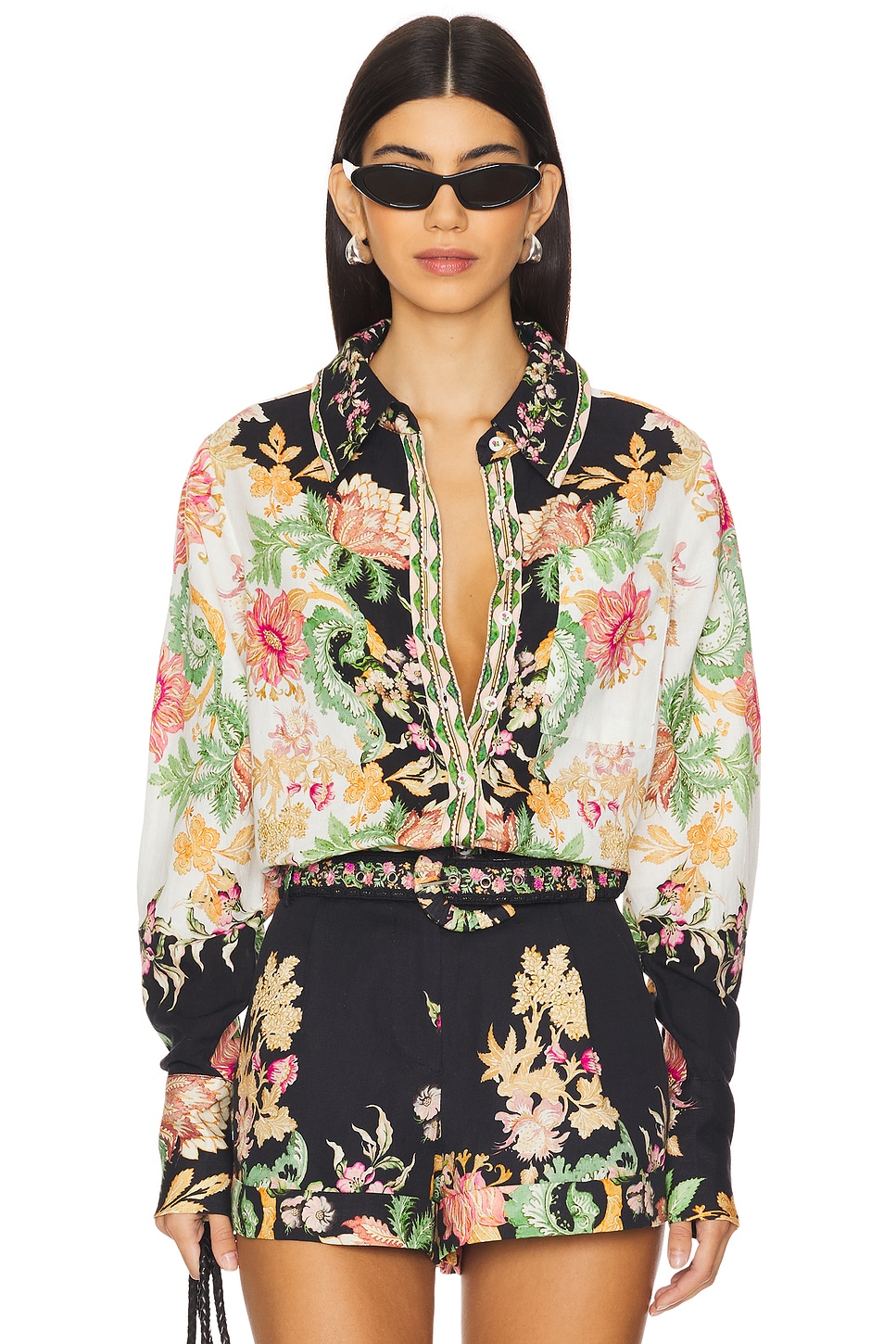 

Свободная рубашка с ручной обработкой пуговиц Hemant And Nandita, black & off white floral