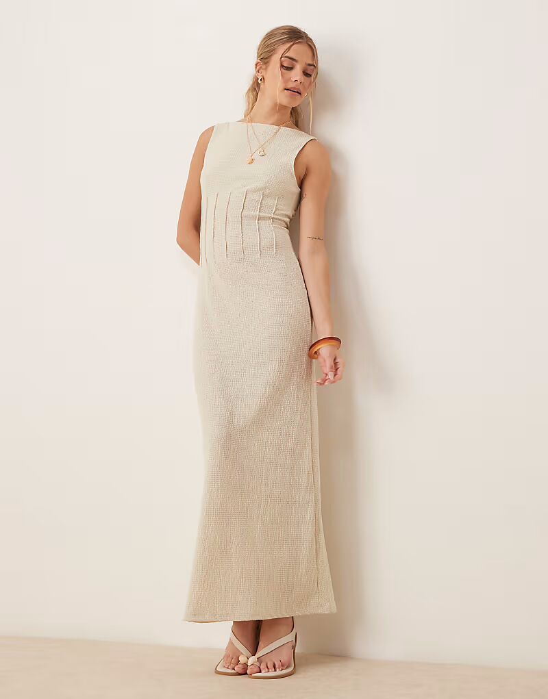 

ASOS DESIGN фактурное платье миди без рукавов с вырезом-лодочкой и отделкой корсетом нейтрального цвета