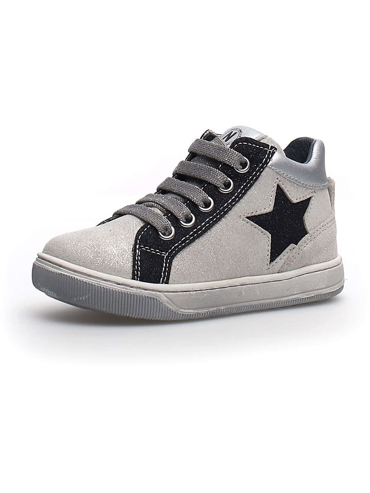 

Naturino Серые кроссовки