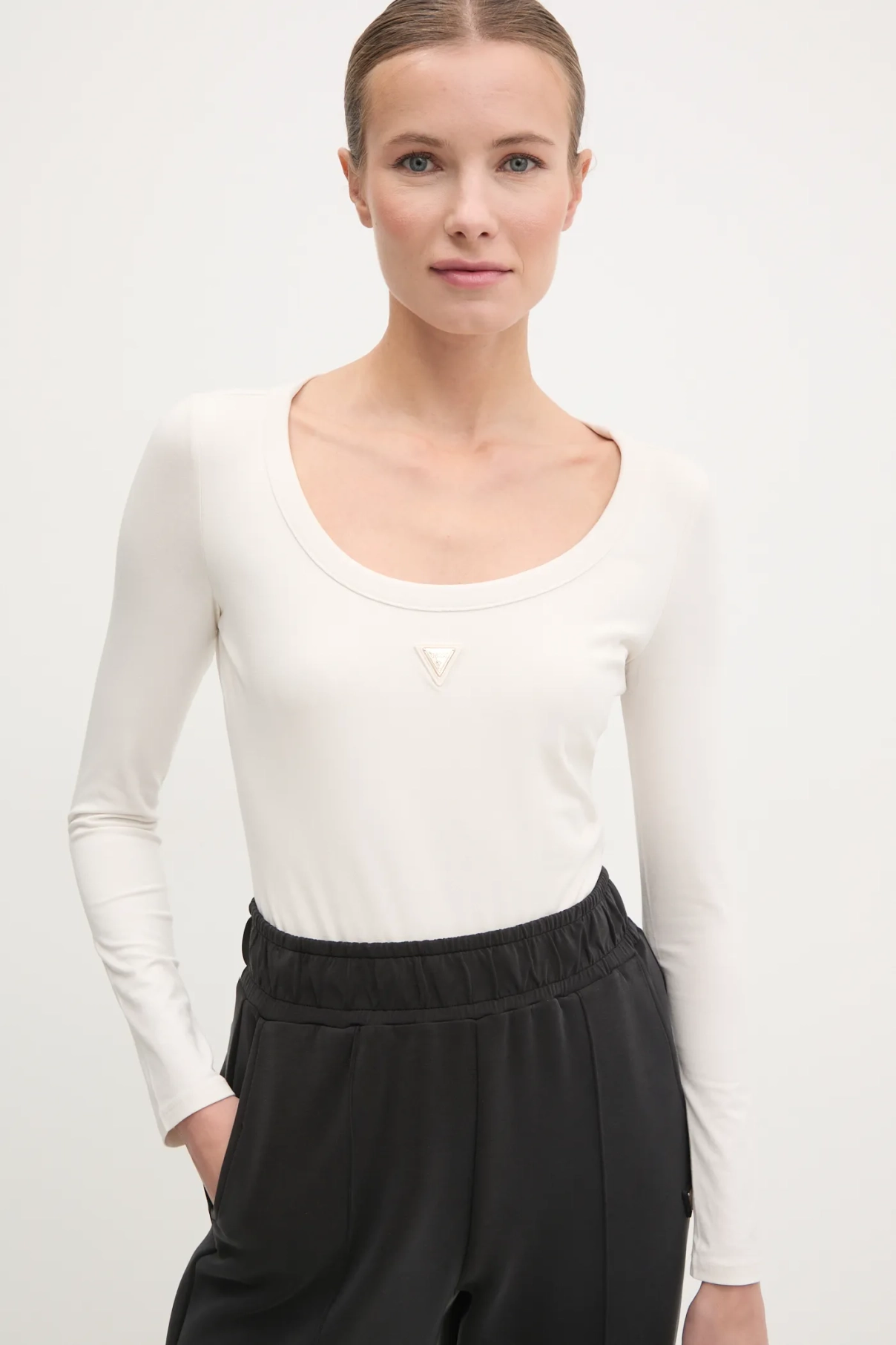 

Боди COLETTE Guess, бежевый