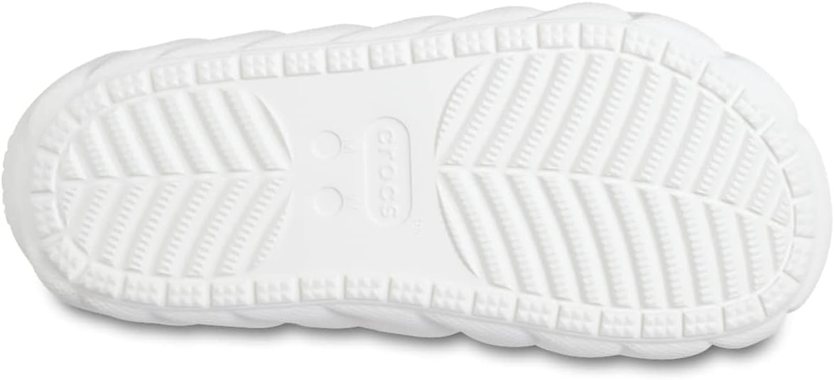Мужские шлепанцы Crocs Classic Cozzzy Overpuff, белый — фото 4