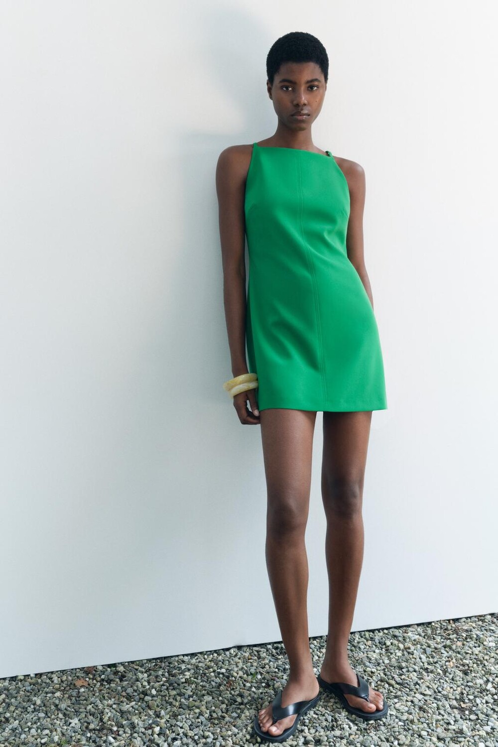 

Короткое платье ZARA, зеленый