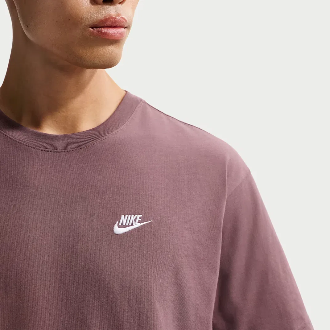Футболка Sportswear Club мужская Nike, Totem Black Purple — фото 4
