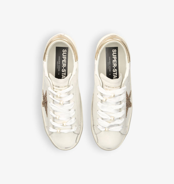 Низкие кожаные кроссовки Superstar с аппликацией в виде звезды Golden Goose, мультиколор — фото 2