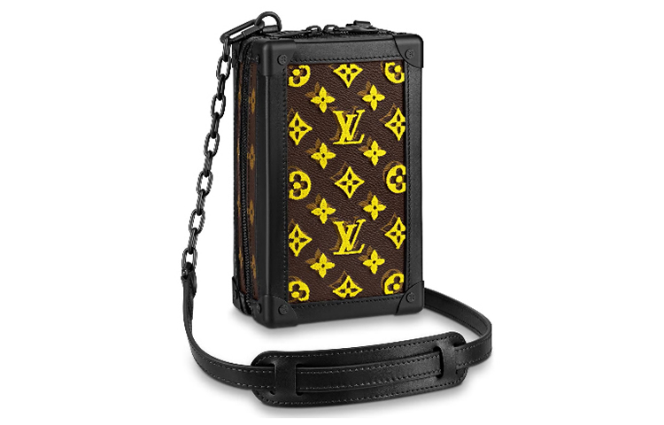 LOUIS VUITTON Вертикальный мягкий багаж с монограммой и текстурной отделкой желтый — фото 4