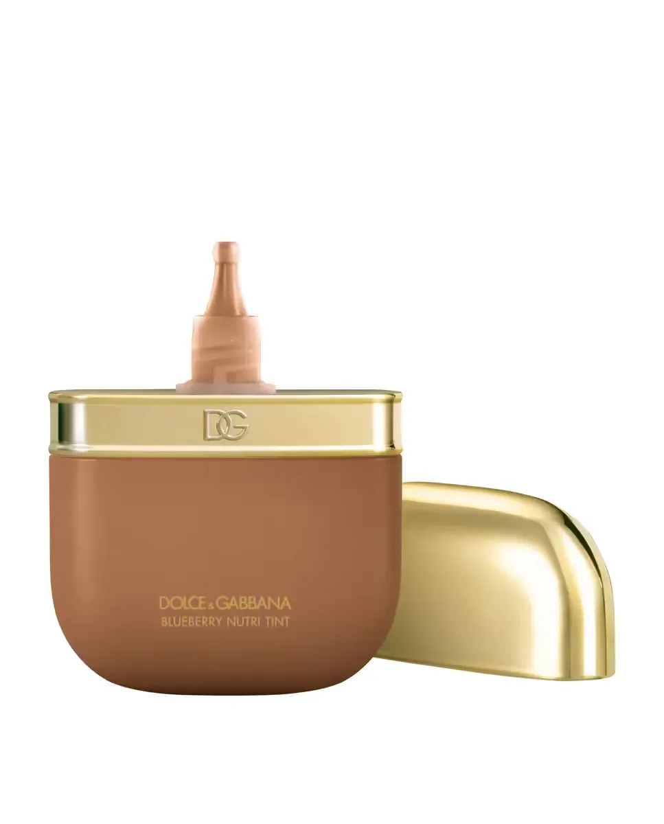 Тональная основа Blueberry Nutri-Tint Dolce & Gabbana, 24N