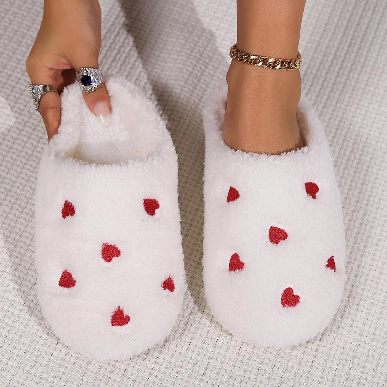 Тапочки с сердечками, Memory Foam, белые — фото 3