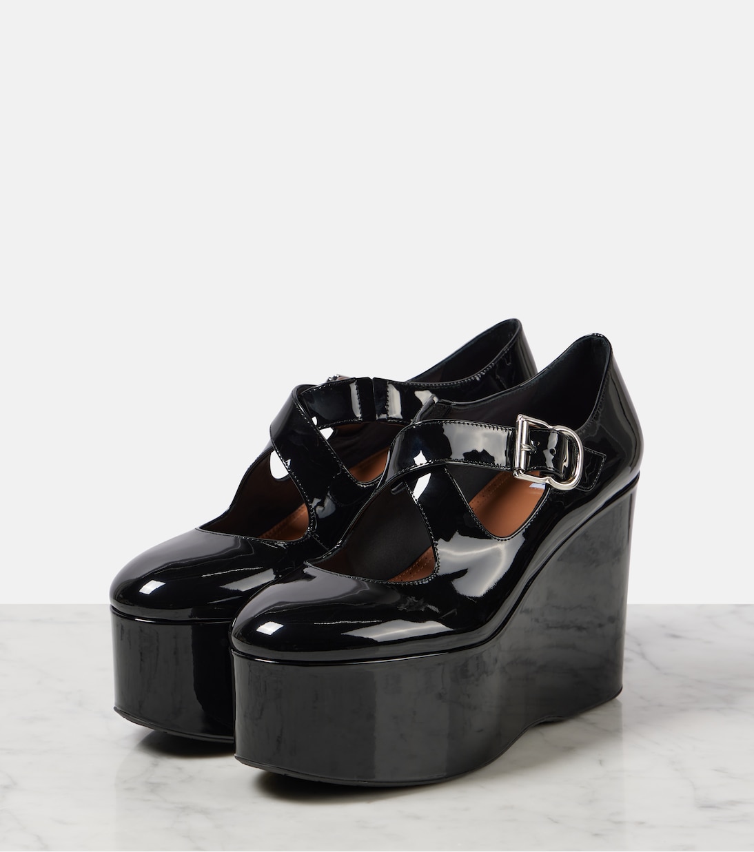 Туфли на танкетке из лакированной кожи Criss Cross Alaïa, Noir — фото 4