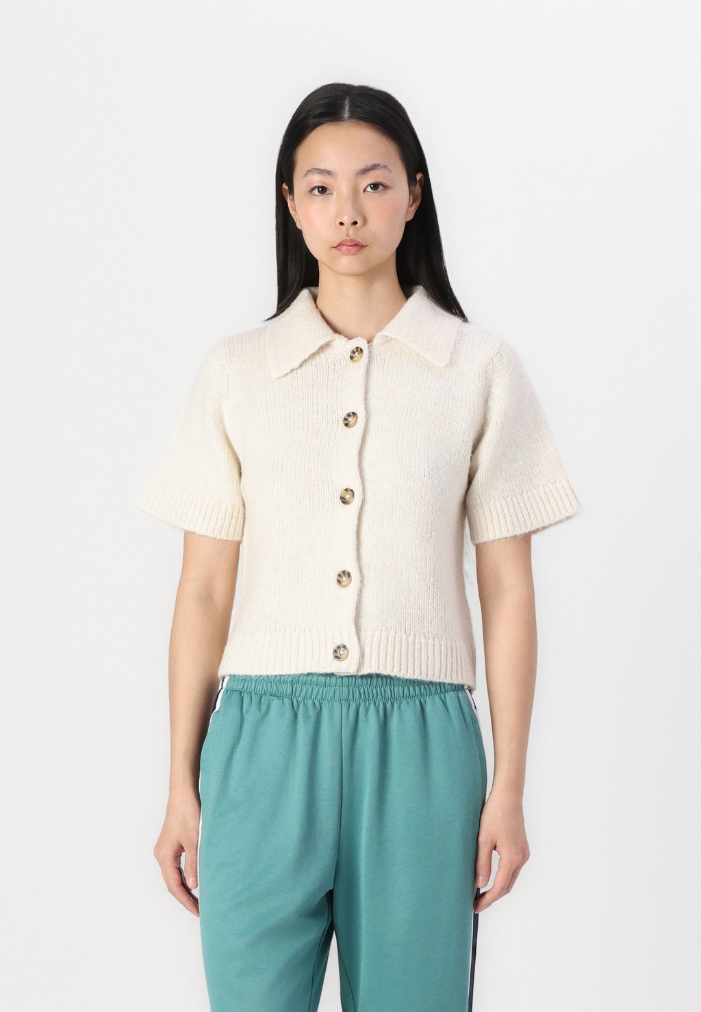

Кардиган CARDIGAN Gina Tricot, молочный