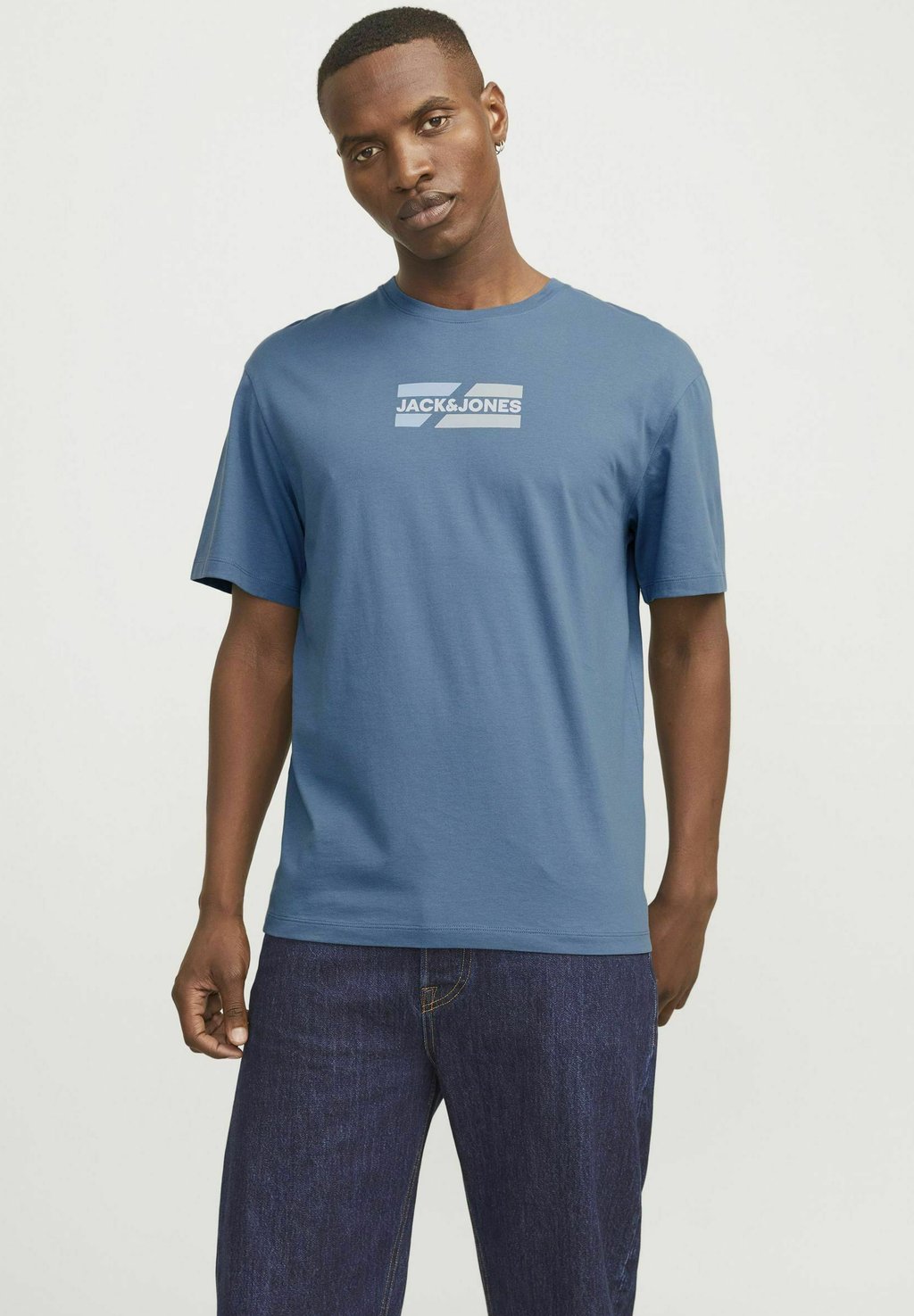 

Футболка с принтом LOGO RUNDHALS Jack & Jones, синий