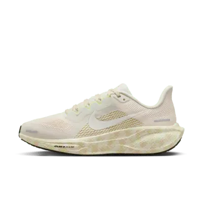 

Кроссовки Nike Pegasus 41, цвет Sail/Crimson Tint/Vapor Green/Sail