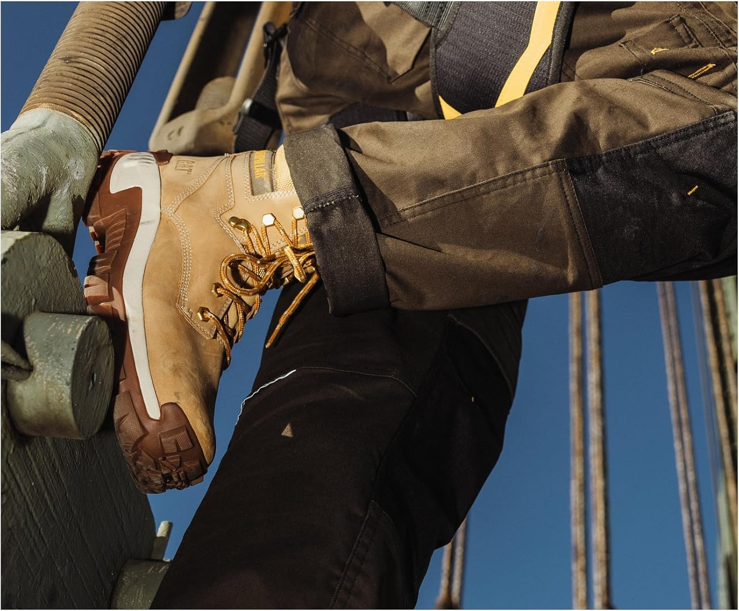 Мужские кроссовки CAT Invader Hi Steel Toe — фото 2
