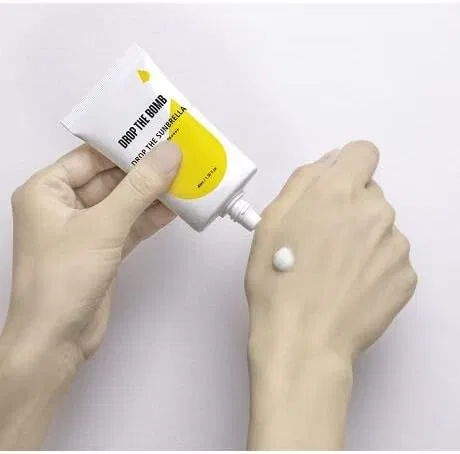 Солнцезащитный крем для лица Drop The Bomb Drop The Sunbrella Sunscreen SPF 50+ PA++++ 40 мл — фото 4