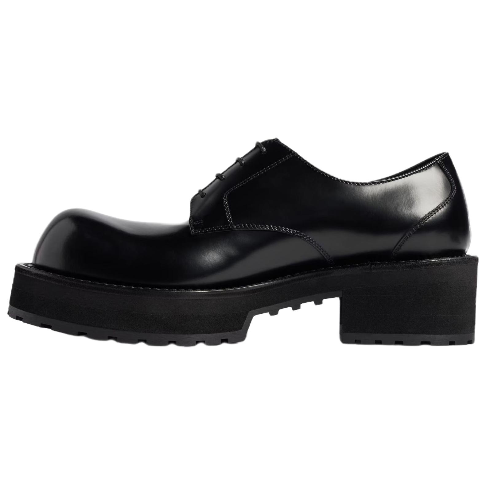

Venom Pour Casual Leather Shoes мужские Balenciaga, черный