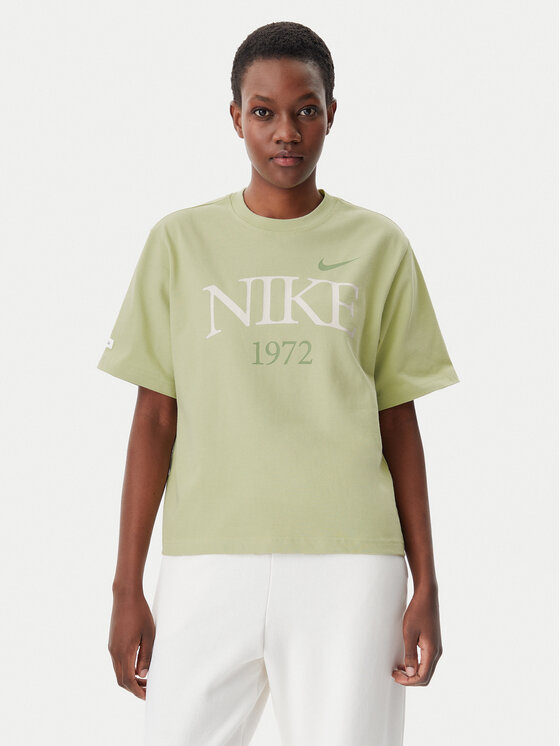 

Свободная футболка FQ6600 Nike, зеленый