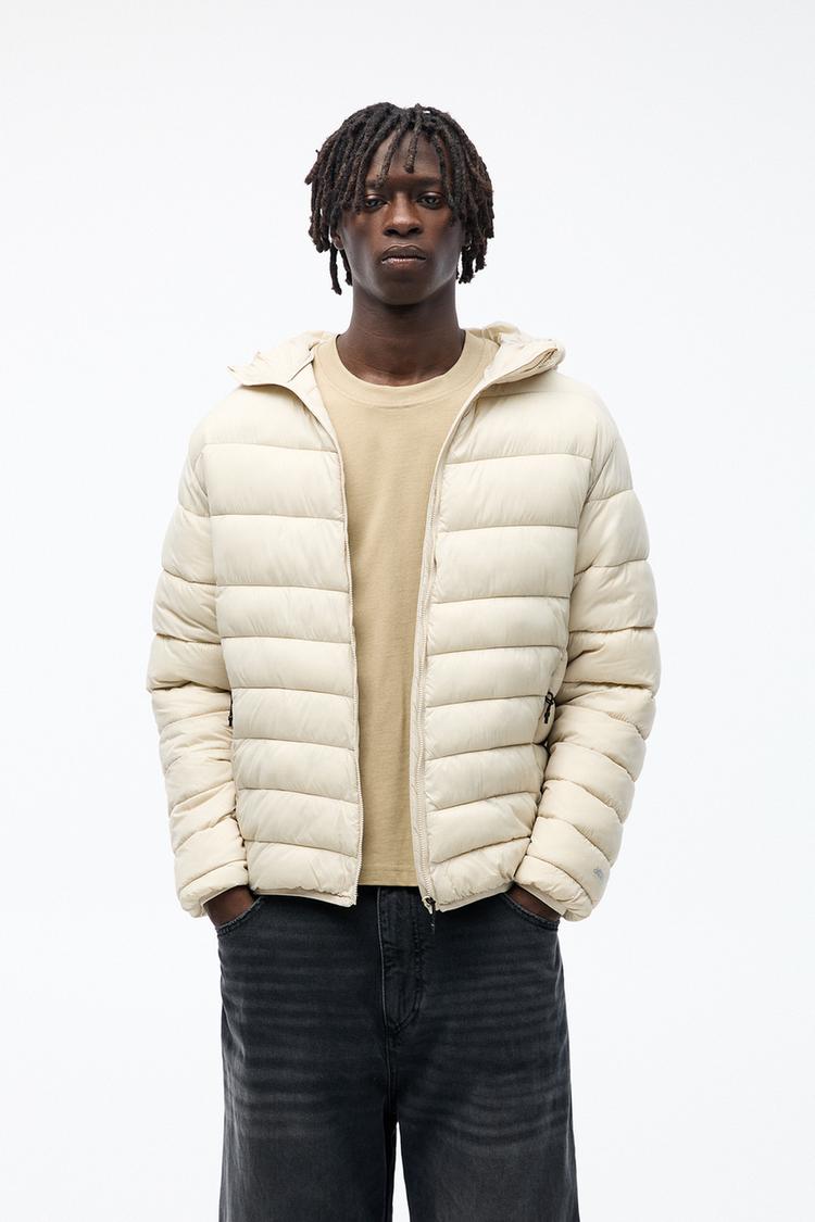 

Легкая стеганая куртка с капюшоном Pull And Bear, бежевый