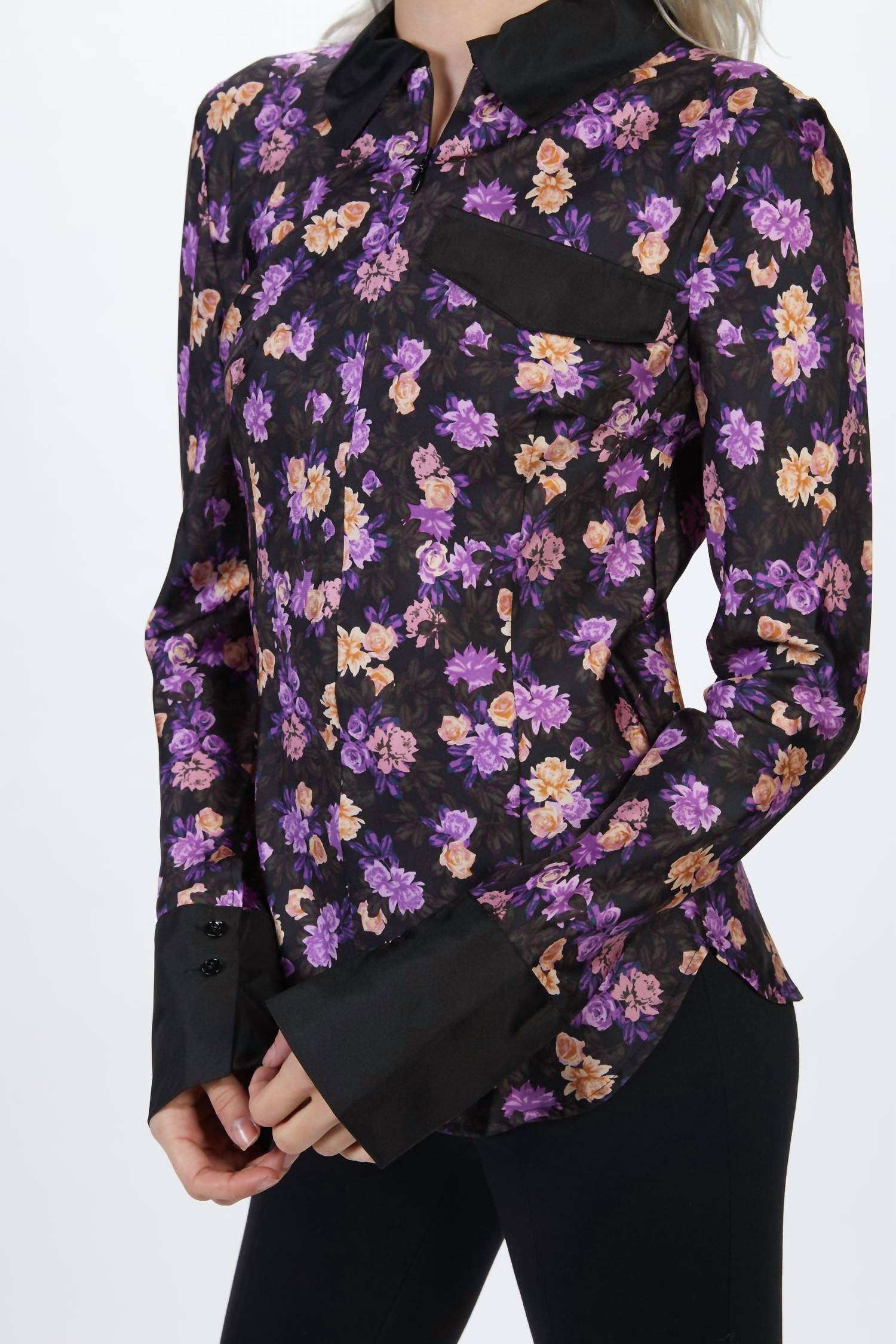 

Рубашка Mirinda в цвете Paris Flower Purple BAUM UND PFERDGARTEN